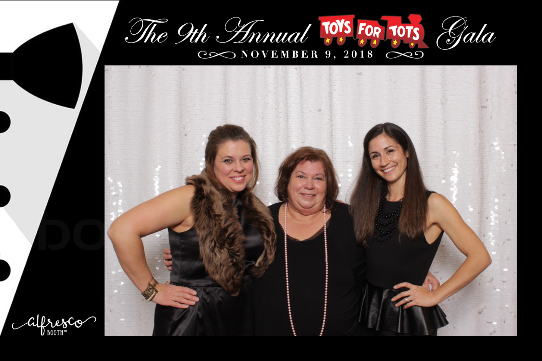 9th Annual Toys For Tots Gala | View more photos from the event at events.alfrescophoto.com/u/AlfrescoPhoto/9th-Annual-Toys-For-Tots-Gala